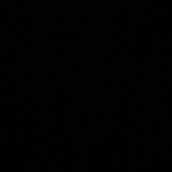 Meet your Posher, Melissa - Picture 1 of 1